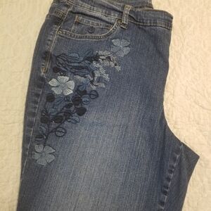 Gloria Vanderbilt Embroidered Jeans
